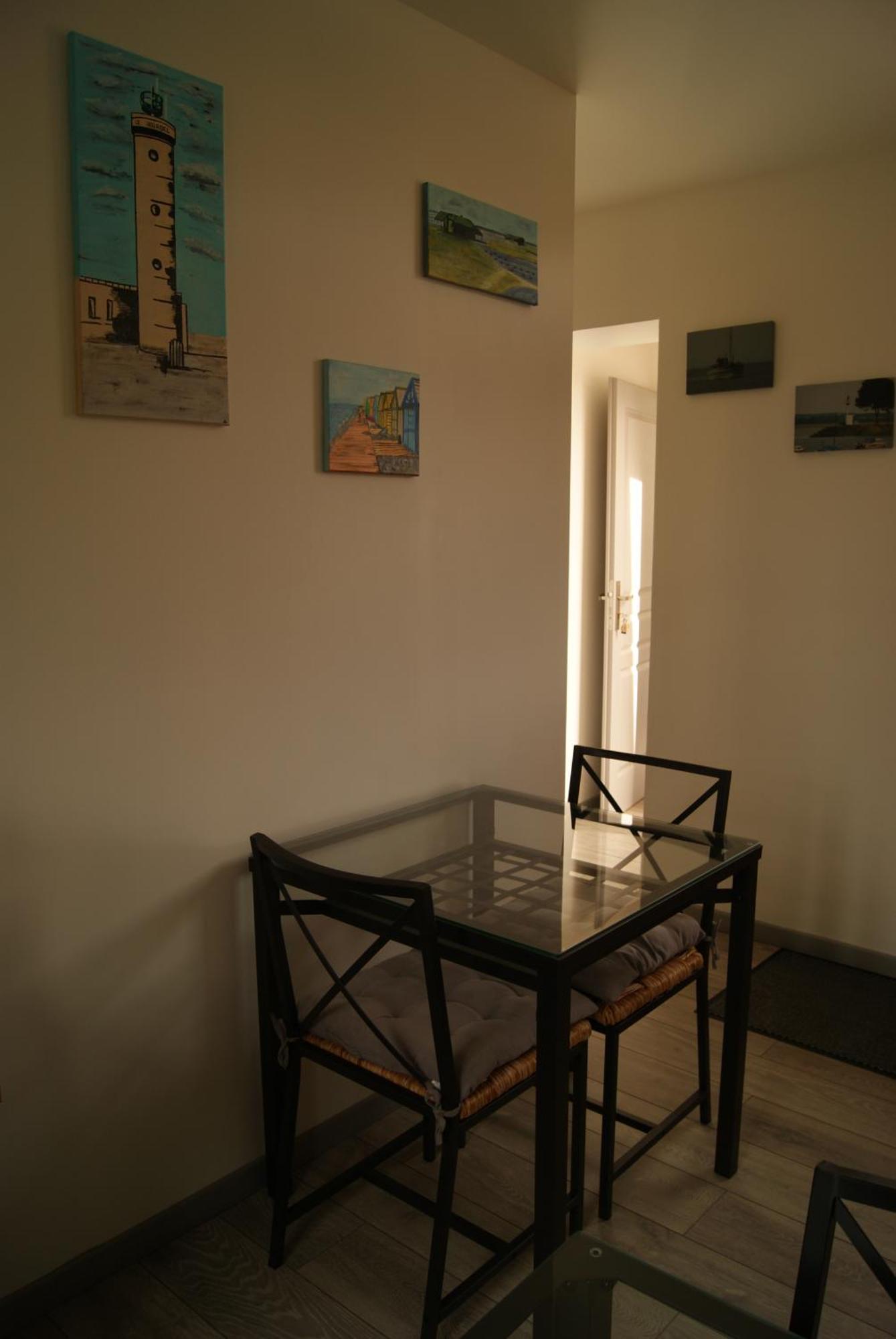 La Longere De Suzanne Acomodação com café da manhã Arrest Exterior foto